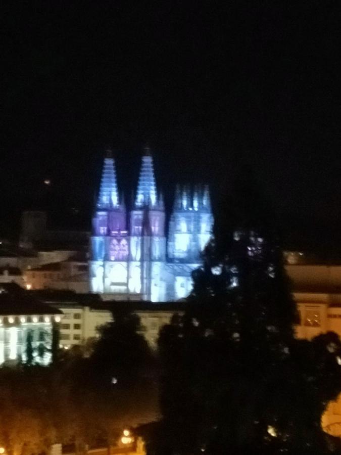 Atuaire Home Gran Apartamento Con Vistas A La Catedral De Burgo المظهر الخارجي الصورة